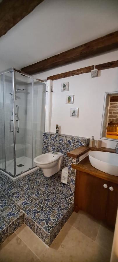 Kabula Bed and Breakfast Olbia Exteriör bild